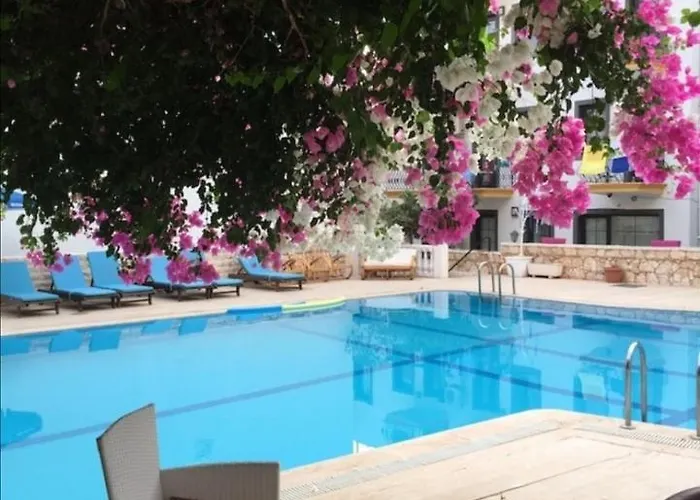 Sevgi Hotel 3*